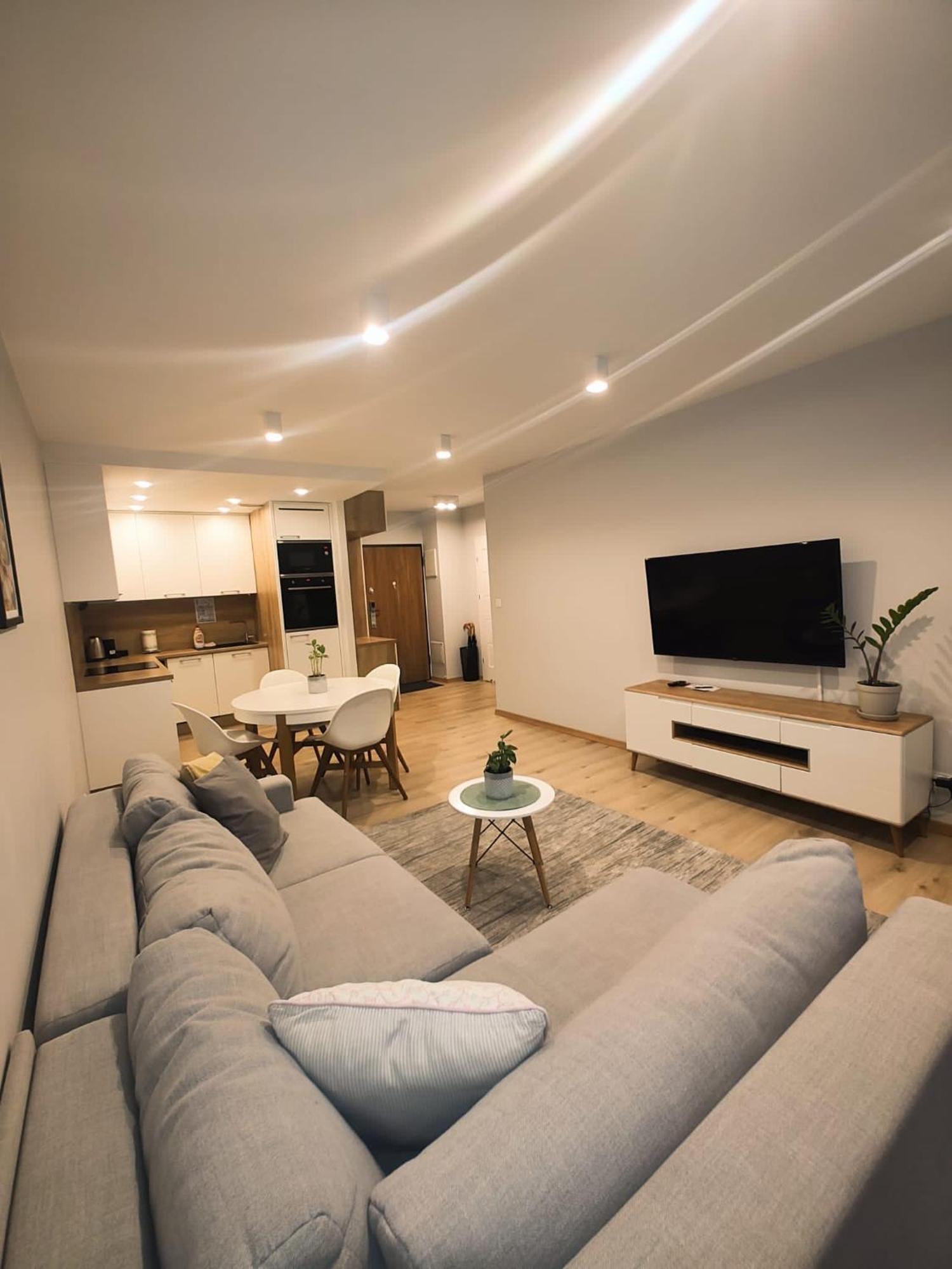 Maya'S Flats & Resorts 42 - Swietej Barbary Gdańsk Kültér fotó