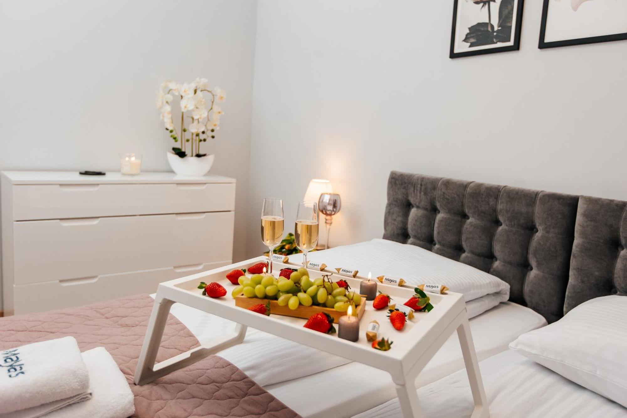 Maya'S Flats & Resorts 42 - Swietej Barbary Gdańsk Kültér fotó