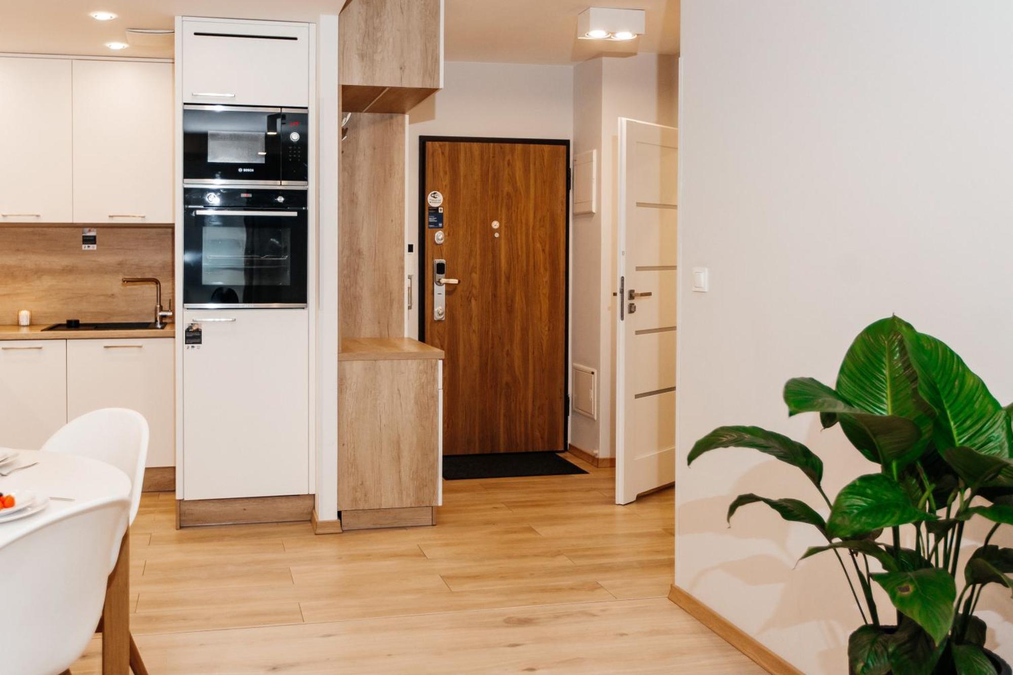 Maya'S Flats & Resorts 42 - Swietej Barbary Gdańsk Kültér fotó