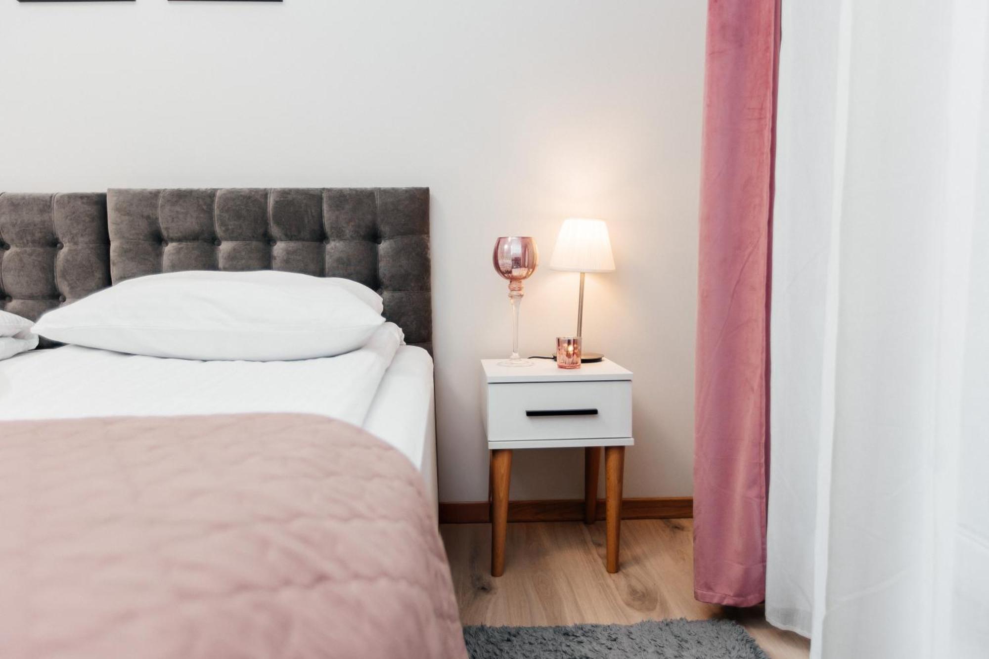 Maya'S Flats & Resorts 42 - Swietej Barbary Gdańsk Kültér fotó