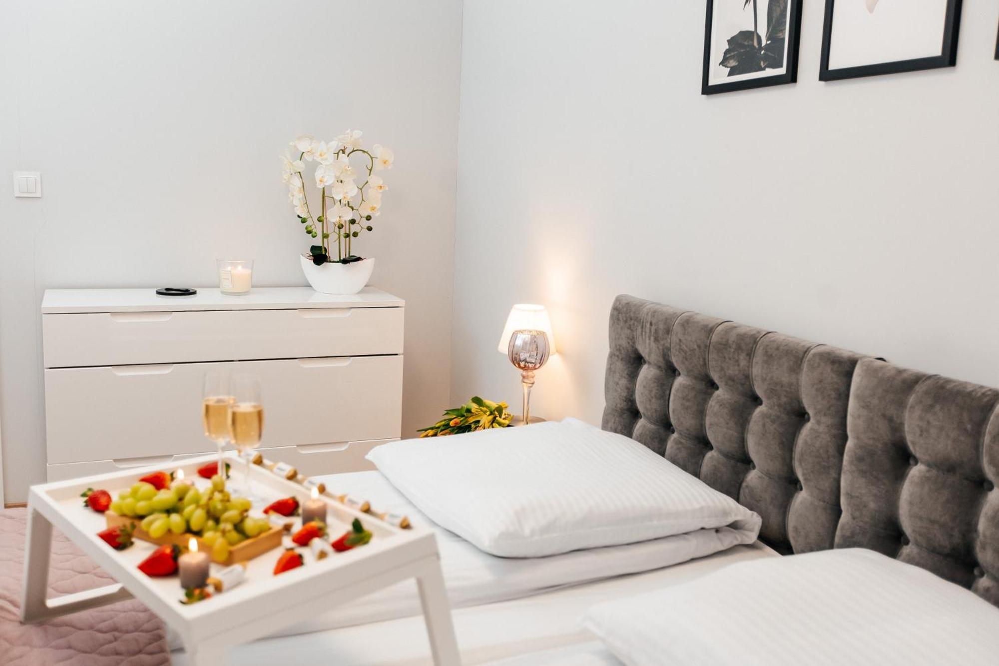 Maya'S Flats & Resorts 42 - Swietej Barbary Gdańsk Kültér fotó