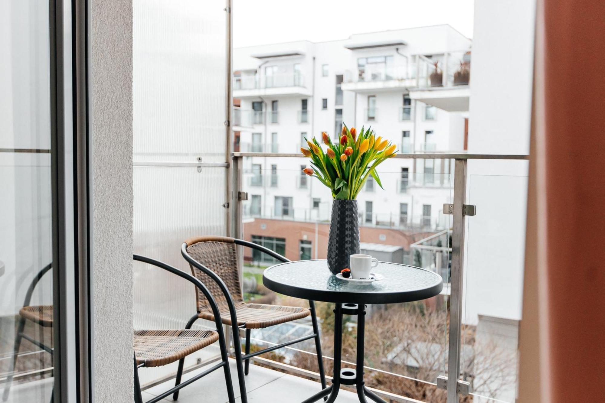 Maya'S Flats & Resorts 42 - Swietej Barbary Gdańsk Kültér fotó