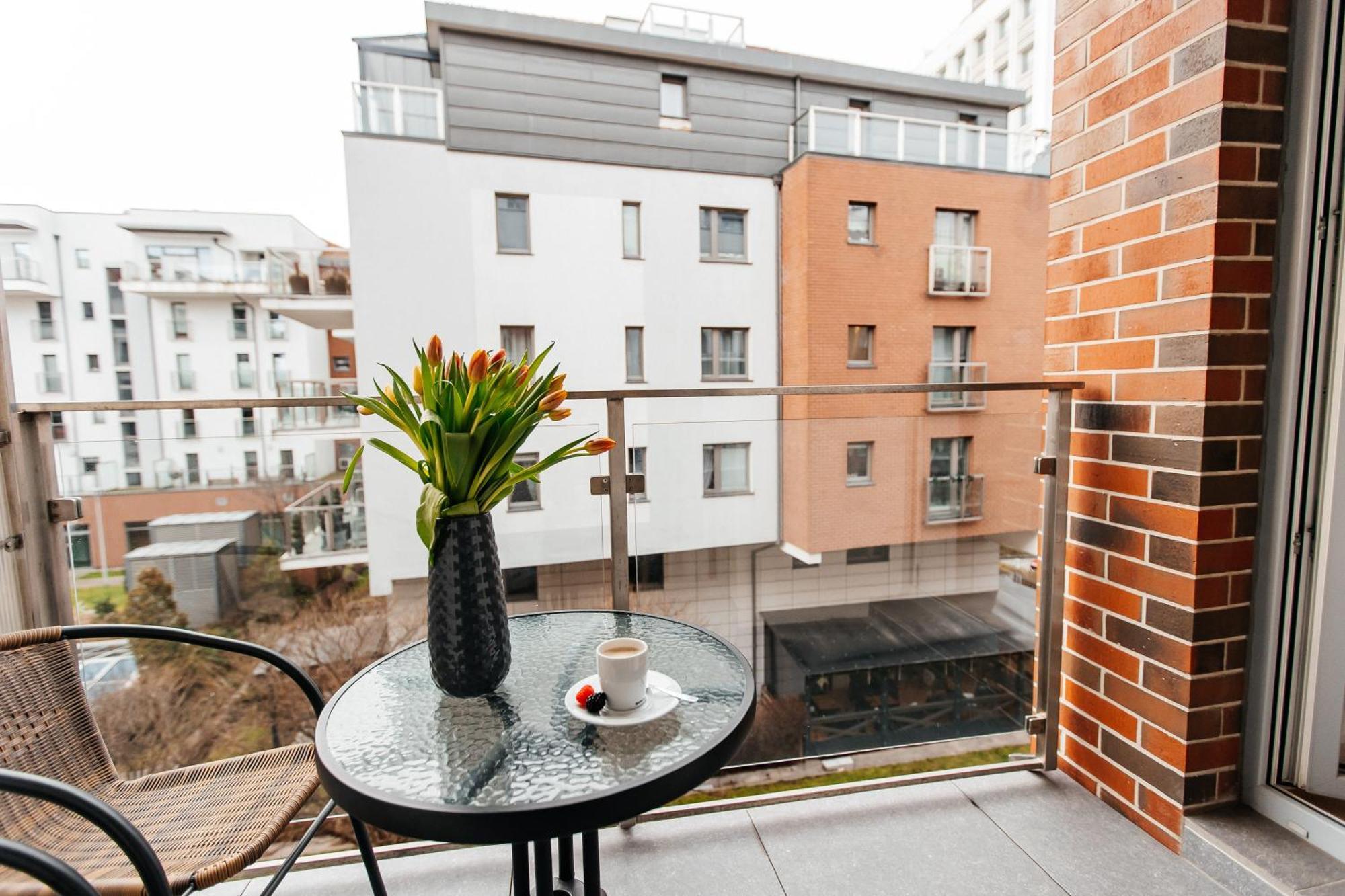 Maya'S Flats & Resorts 42 - Swietej Barbary Gdańsk Kültér fotó
